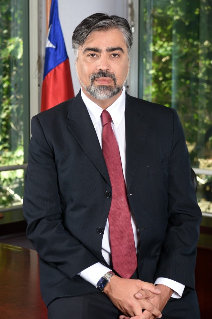 Giovanni Calderón Bassi Director Ejecutivo de la Agencia de Sustentabilidad y Cambio Climático